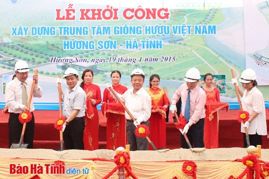 Hà Tĩnh khởi công xây dựng trung tâm giống hươu Việt Nam tại Hương Sơn